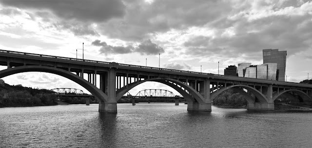 Saskatoon skyline in black and white.