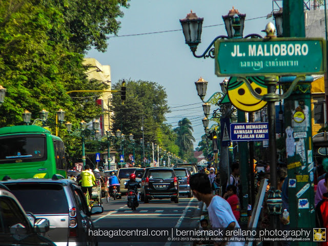 Jalan Malioboro  Batik  Shopping Sentral of Jogja 