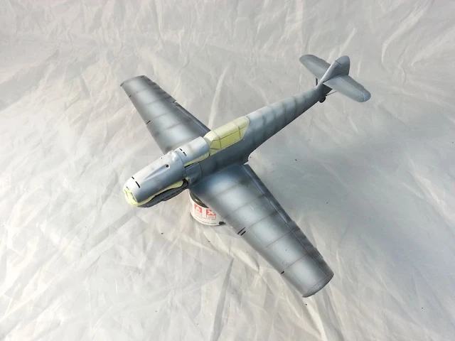 Montage pas à pas du Bf-109 E-1 d'Eduard au 1/48.