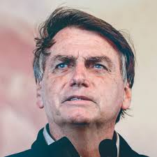 BOLSONARO VIRA ALVO DA PF E É PROIBIDO ATÉ DE FALAR COM O FILHO: MEDIDAS RÍGIDAS AGITAM CENÁRIO POLÍTICO