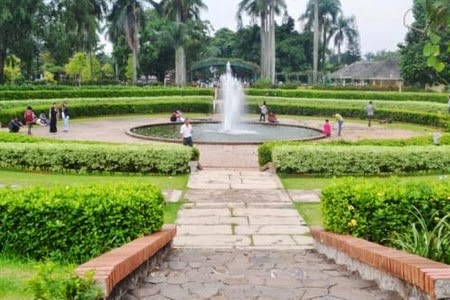 Suasana Taman Bunga Wiladatika Cibubur