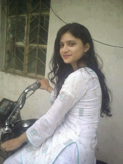 Jhang Girls Mobile Numbers, Free Jhang Girls Mobile Numbers, Jhang Girls Cell Numbers, Jhang, Beautiful Jhang Girls, Jhang Girls Numbers For friendship