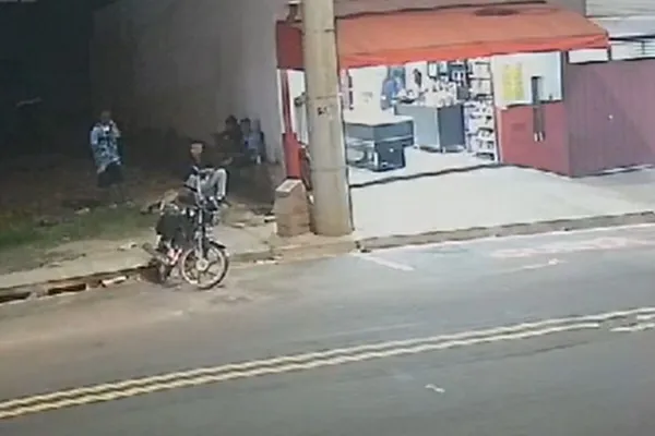 As mortes dos três membros do PCC foi uma resposta ao assassinato de Daniel de Paula Sobrinho, de 29 anos, o Vovô, executado dentro no salão de cabeleireiro que era dono, no bairro Jardim Palmeiras