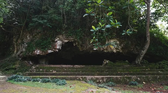 Bangunan Peninggalan Sejarah Sulawesi tenggara (Sultra)