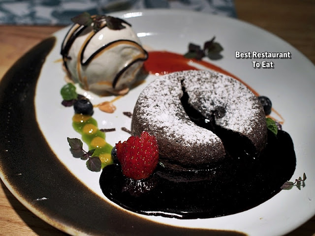 DELICIOUS 1Utama Dessert Menu - Chocolate Lava Cake