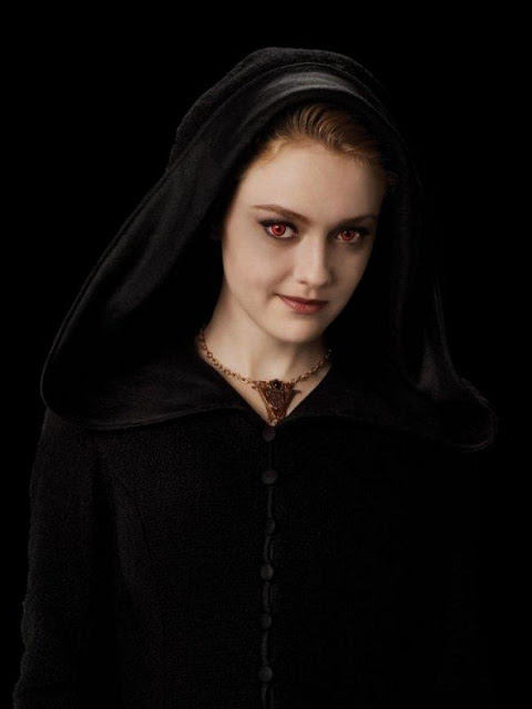 Dakota Fanning as Jane Volturi in Twilight