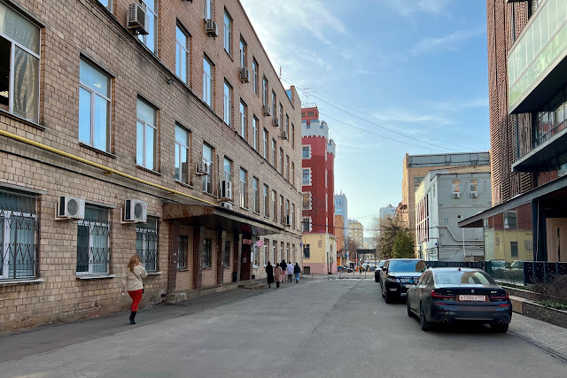 Столярный переулок, территория бывшего Московского машиностроительного завода «Рассвет», бизнес-центр «На Столярном» – корпус 1964 года постройки