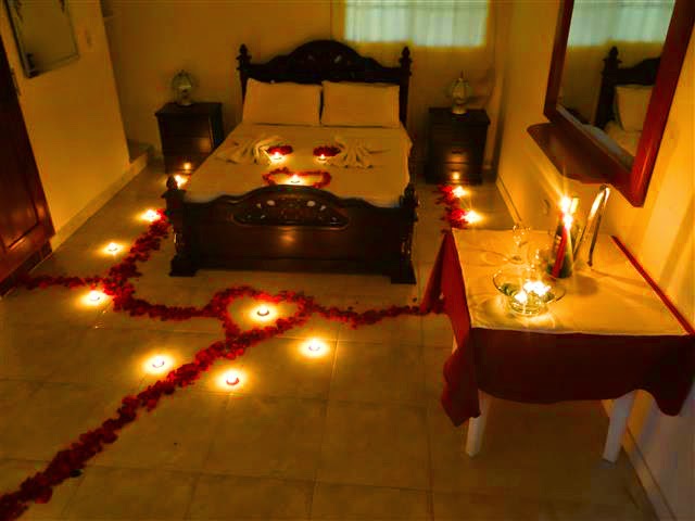 Imagenes para decorar camas y mesas romanticas en san valentin