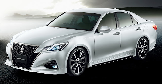 2016 Toyota Crown TRD Sportivo