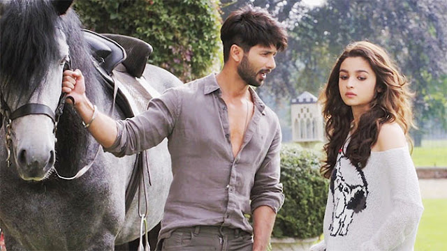  Shahid Kapoor and Alia Bhatt the Morning walk  With Black Hours from flim | Shaandaar | pic