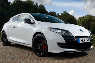 2010 Renault Megane Renaultsport 250 - Front Angle