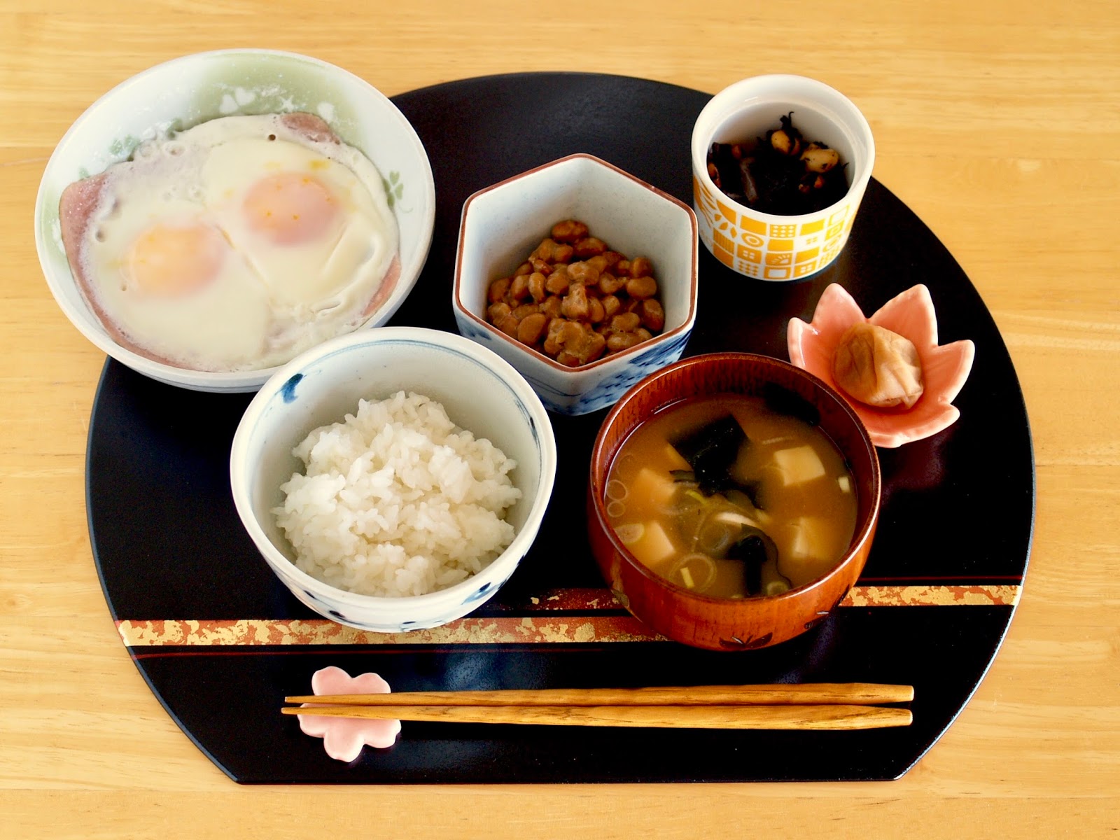 How to Make Japanese Breakfast (Recipe Ideas) - Japanese Cooking Video