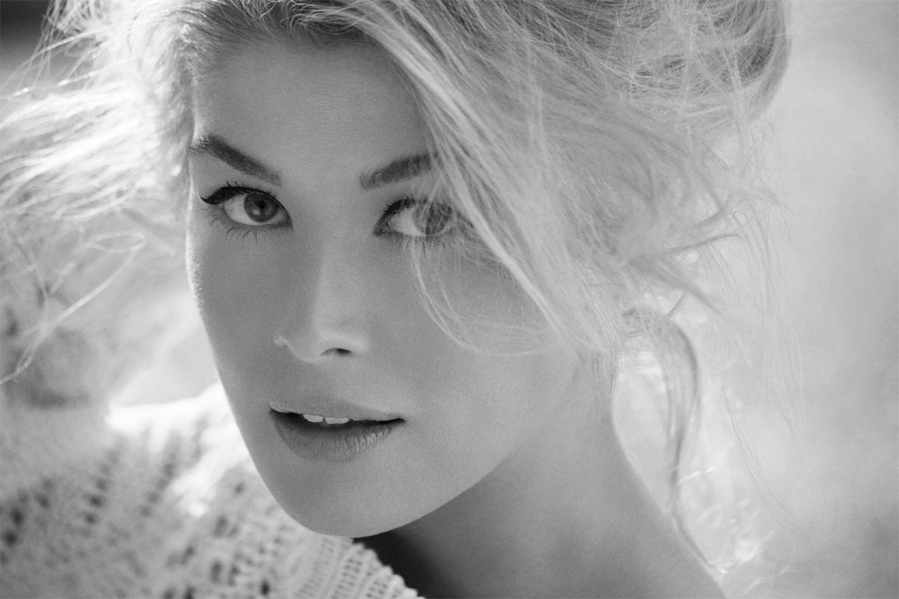 Rosamund Pike - Picture Colection