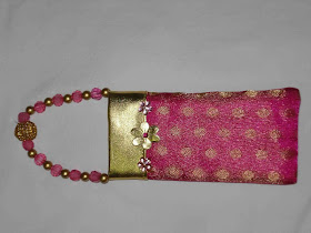 Fancy mobile purse pattern