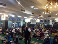 PT Pusri Fasilitasi Iktikaf Ribuan Muslim di Masjid Aqobah Palembang