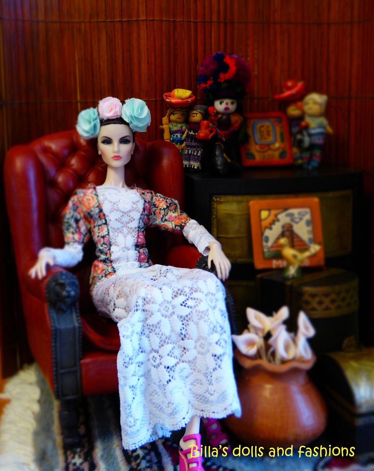 billa s dolls and fashions Homage to style Frida Kahlo