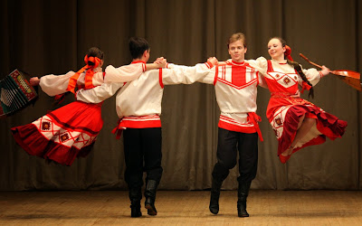 Народный танец – один из древнейших способов выражения ...