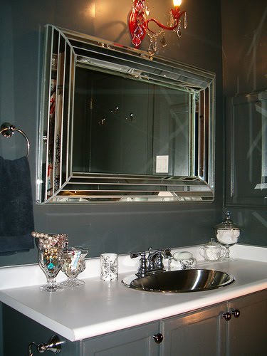 Elegant Bathroom Interior, Elegant Home Furnitures