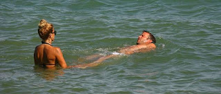 Sylvie Van Der Vaart bikini, Sylvie Van Der Vaart beach