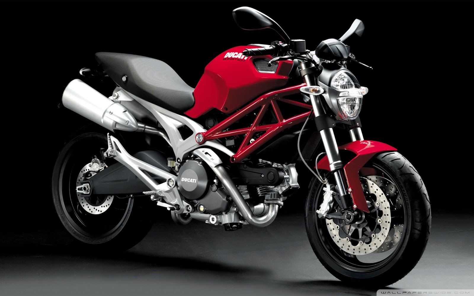 ducati monster 696 ~ Bike Special