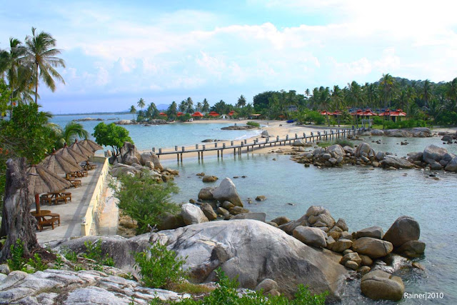 Objek wisata Pantai Parai Tenggiri Bangka Belitung 4