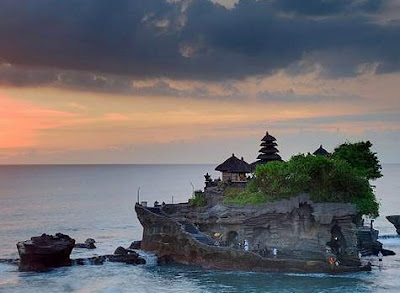 Tanah Lot Temple or Pura Tanah Lot