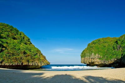 pantai tersembunyi di Gunung Kidul, pantai tersembunyi di Jogja, pantai di Jogja, pantai di Gunung Kidul