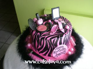 Zebra Birthday Cake on Zebra Birthday Cakes   Zebra Cupcakes