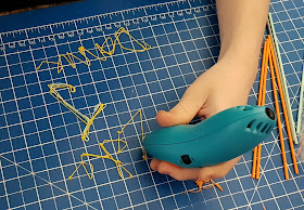 3Doodler Start 3D printing pen review beginning with 2D practise