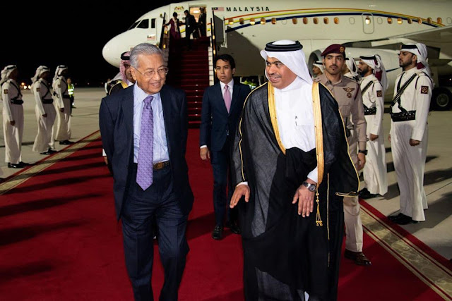 YAB Perdana Menteri tiba di Terminal Amiri