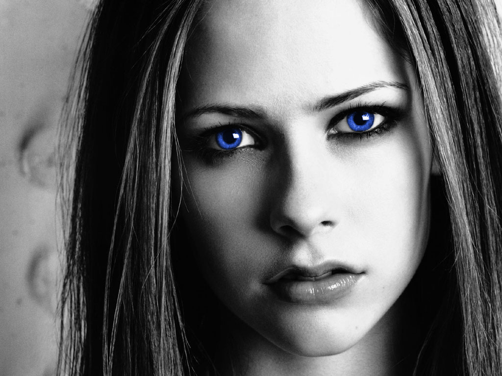 avril blue eyes wallpapers