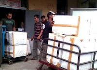 <img src="Pengiriman prasasti marmer murah.jpg" alt="Pengiriman prasasti marmer murah tulungagung">