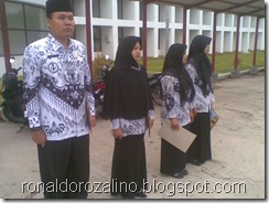 HUT PGRI GURU SMAN PINTAR  PELAKSANA UPACARA  4
