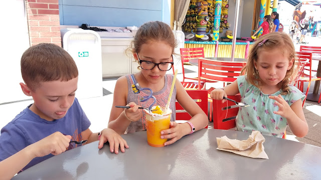 freeze ray smoothie at universal studios hollywood