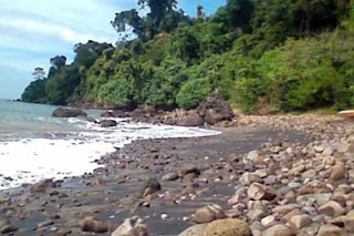 Pantai Klatak