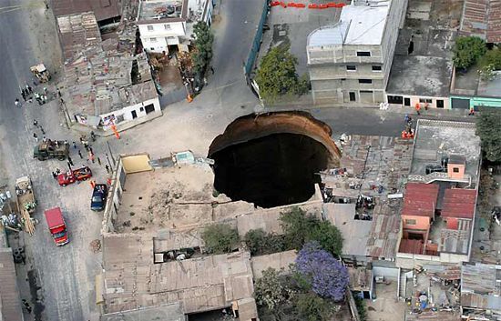 Black Hole In Guatemala2