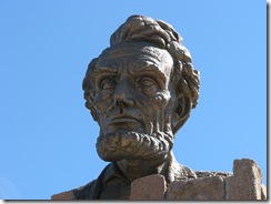 1335 Lincoln Monument at Summit Rest Area  I 80