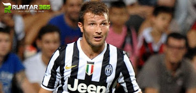 AGEN BOLA ONLINE - Juventus Terancam Hukuman Denda