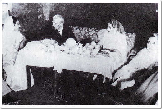 Begum Shahnawaz, Mr Jinnah and Begum Shaukat Hayat