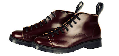 Sepatu Fred Perry