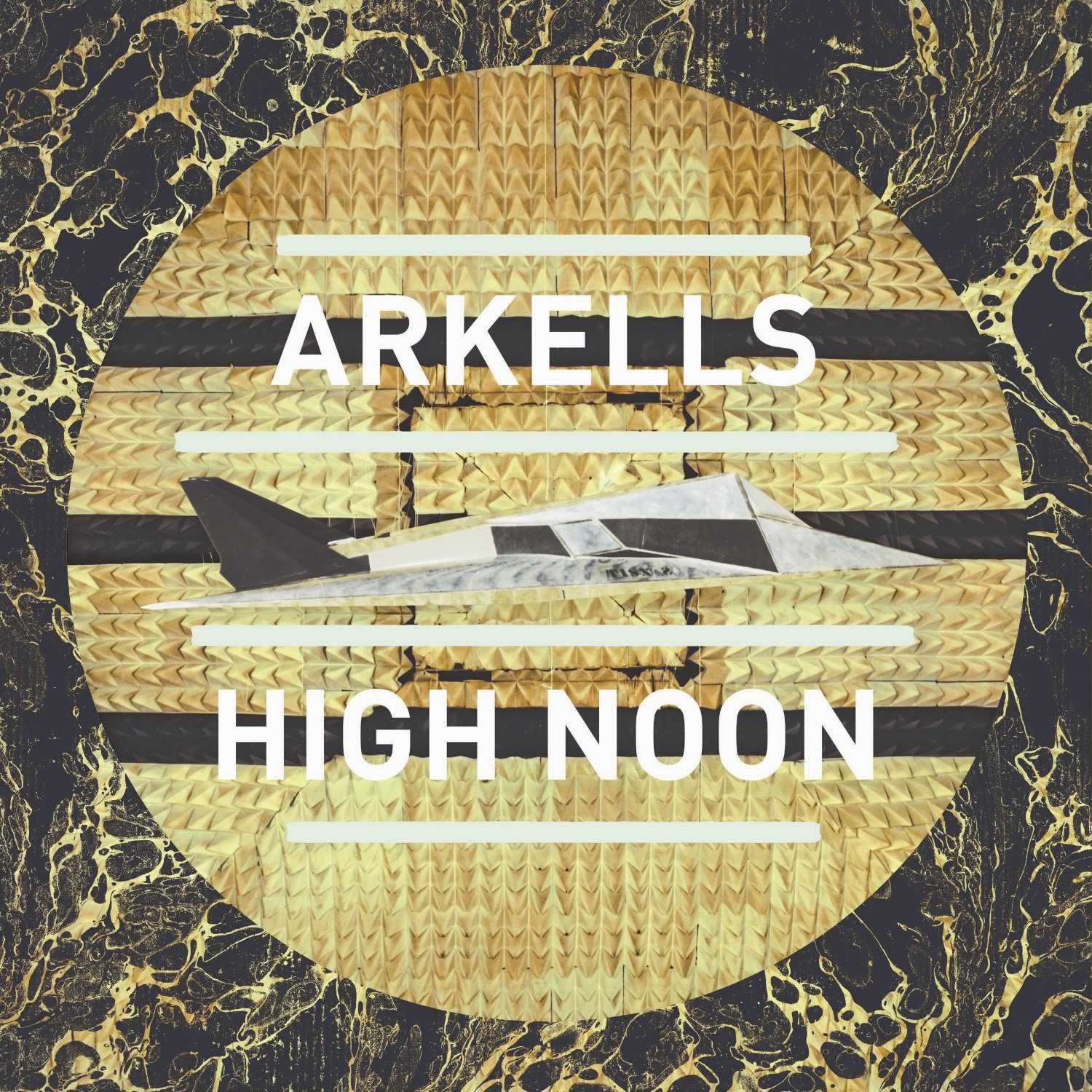 http://www.amazon.de/High-Noon-Arkells/dp/B00L3SY4K0/ref=sr_1_1?ie=UTF8&qid=1417715277&sr=8-1&keywords=arkells+high+noon