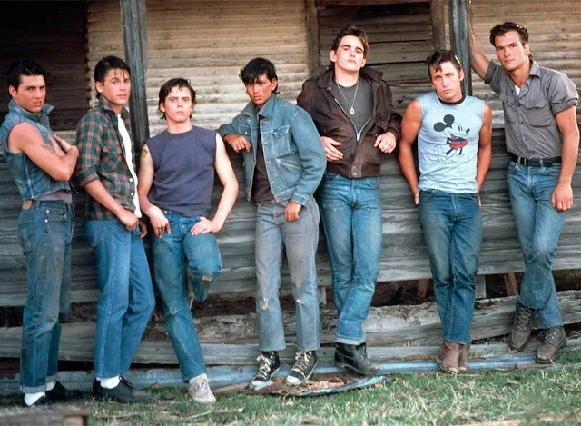 patrick-swayze-The Outsiders