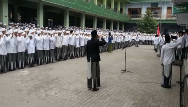 santri unggul indonesia makmur