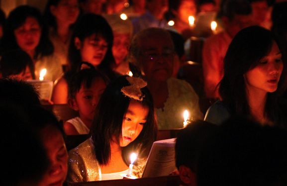 Malam Natal, Paroki Katedral Sintang Laksanakan 2 Kali Misa