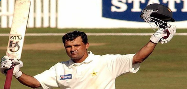 Moin Khan was in the Pakistani cricket team from?