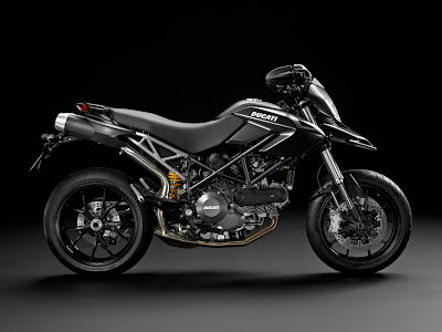 2011 Ducati Hypermotard796 black