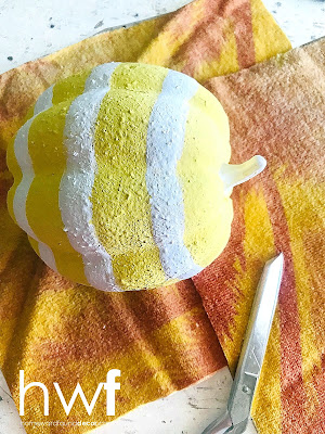 fall,summer,tropical style,vintage style,coastal style,pumpkins,beach towel pumpkins,DIY,diy decorating,re-purposed,up-cycling,beach style,colorful home,decorating,crafting,original designs,pumpkin decorating,fabric pumpkins,tutorial.