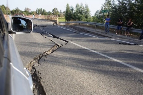 earthquake pictures in chile. A magnitude-7.1 earthquake