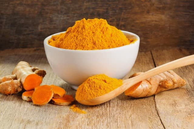 Curcumin là gì ? Lợi ích và tác dụng phụ