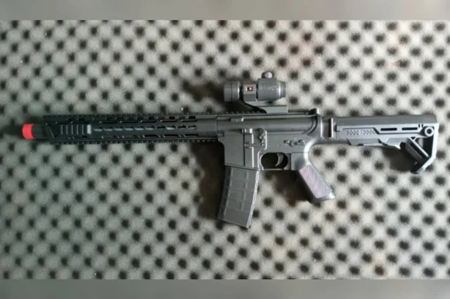 Mainan Senapan M416 Versi Upgrade (Piston Metal)